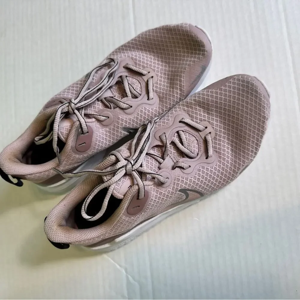 Nike Renew Pink Mesh Running Shoes Sneakers Womens 9 Casual Classic Comfort